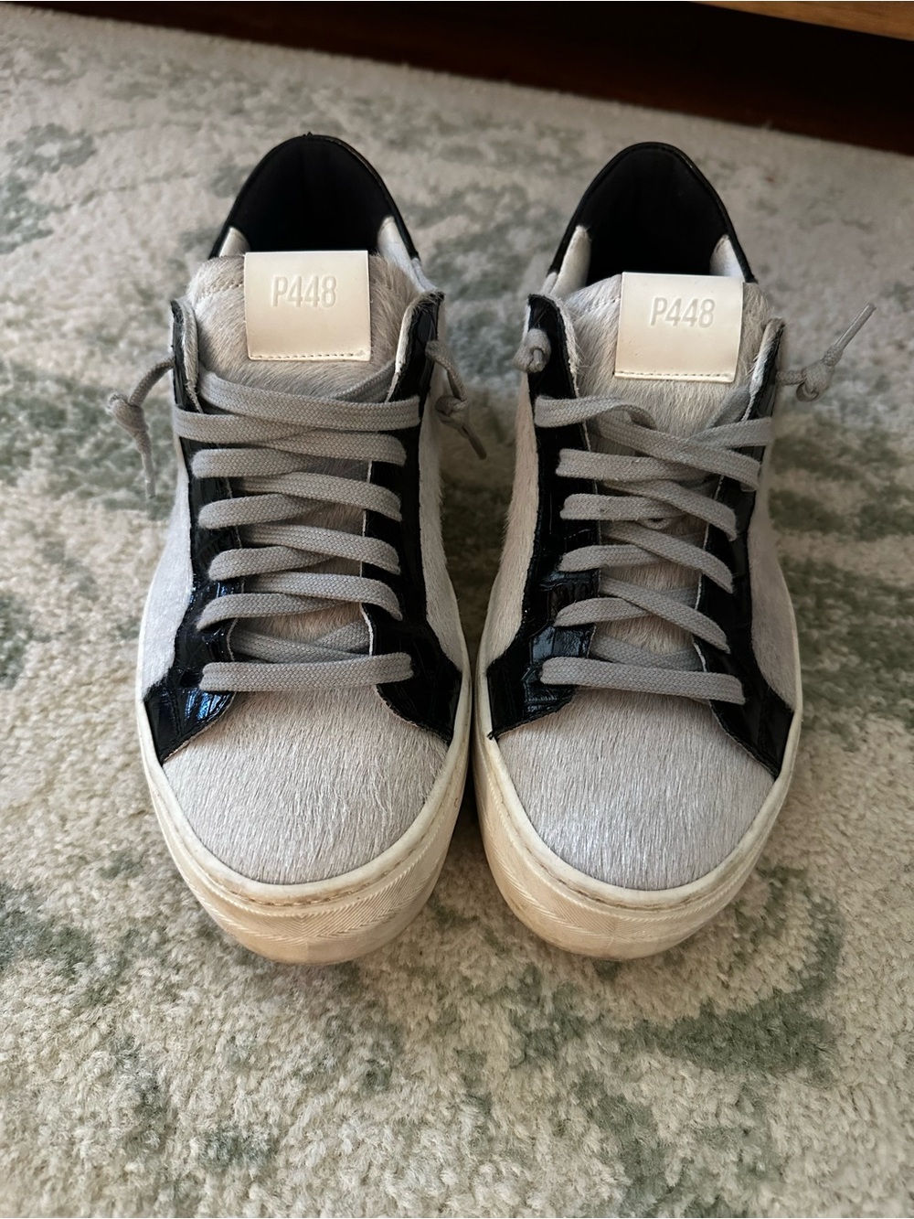 P448 Gray & Black Low-Top Sneakers